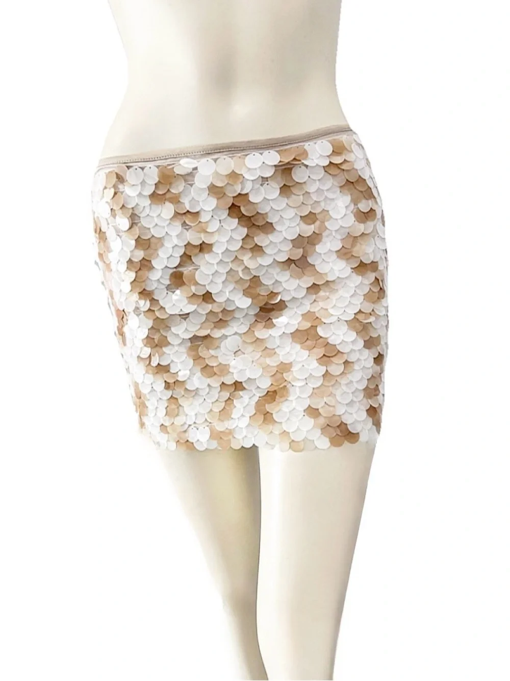 Sincerely Jules Champagne Sequin Mini Skirt Size Small ✨ - Picture 2 of 9